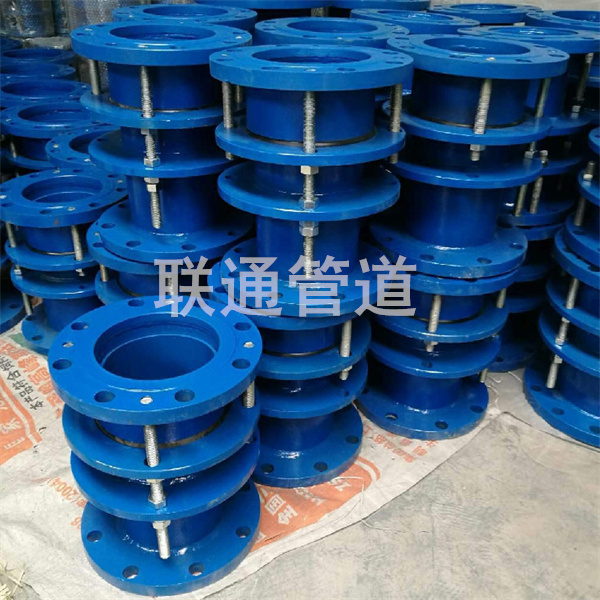 ��������s���^