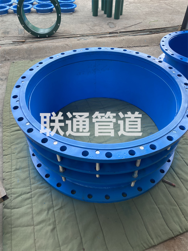 �ܵ���s�����M(f��i)